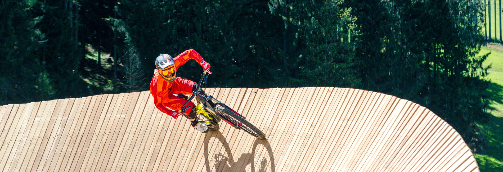 Wallride im Bikepark Königsberg in Hollenstein an der Ybbs - copyright Wolfgang Wutzl