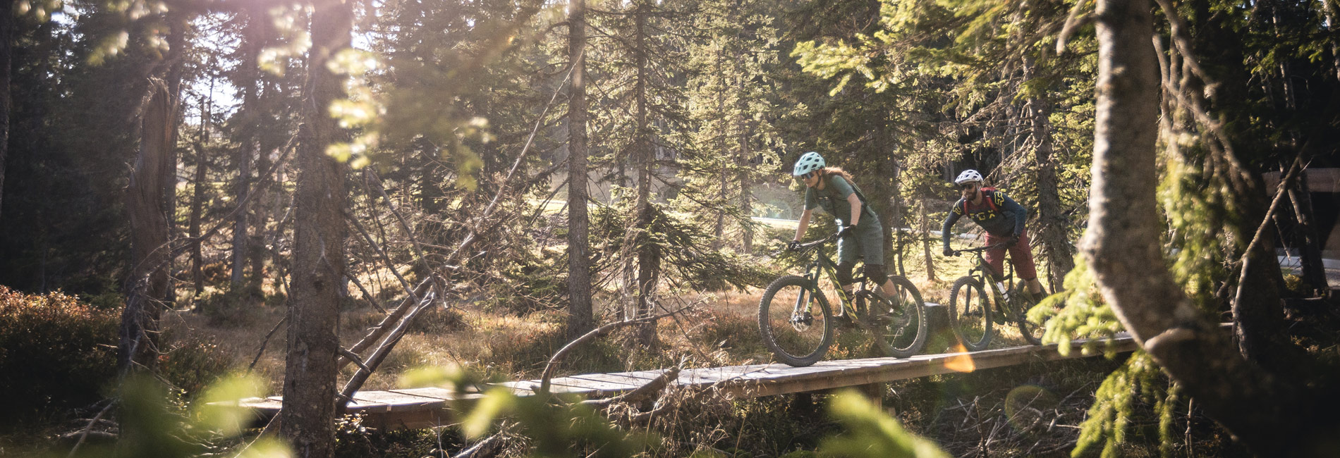 Pures Bike-Erlebnis im Bikepark Leogang - copyright WOM Medien - Moritz Ablinger