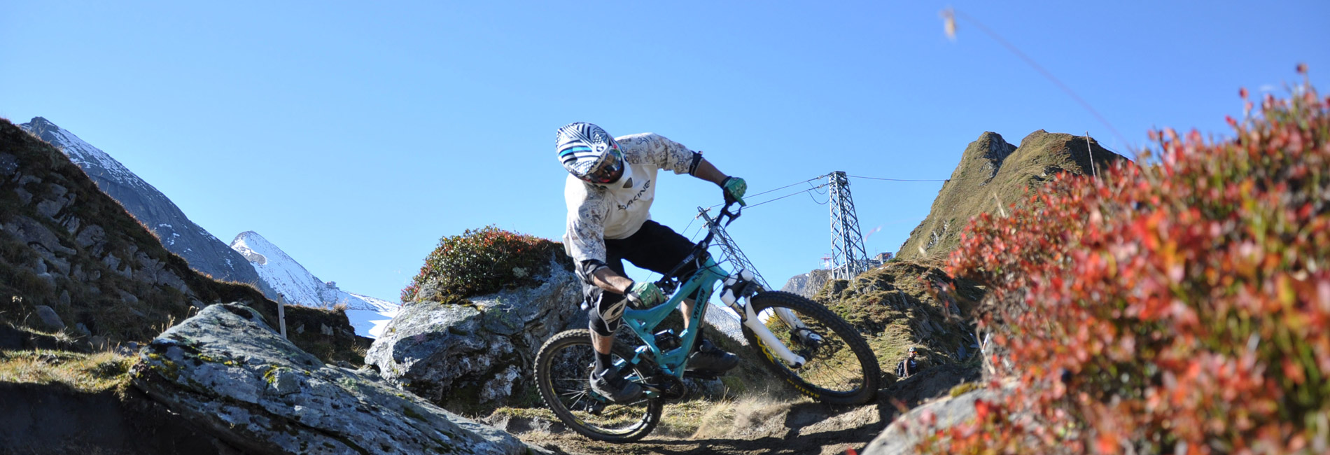 Downhill biken am Kitzsteinhorn im Salzburger Land - Bikeurlaub Kaprun - copyright Kitzsteinhorn