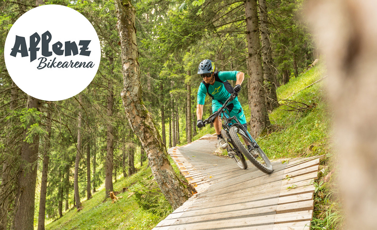 Downhill biken und Freeriden im Bikepark Aflenz in der Steiermark - copyright Bikearena Aflenz