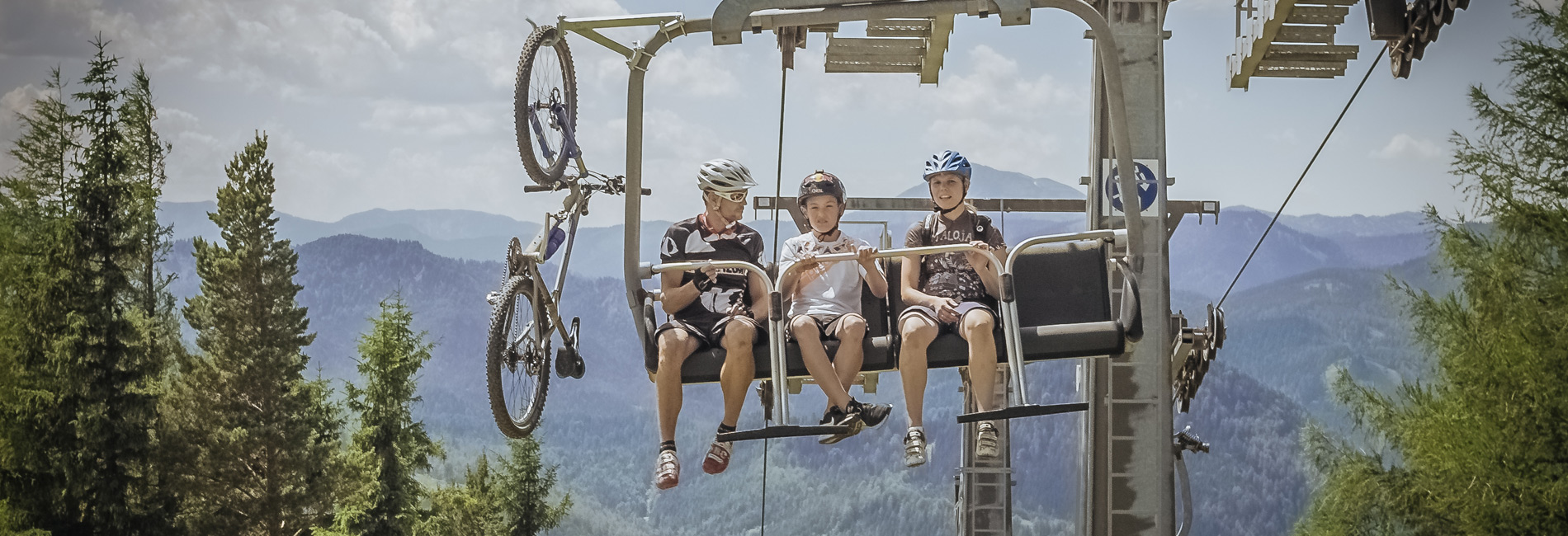 Biketransport auf die Mariazeller Bürgeralpe - Bikeurlaub Steiermark- copyright Bikealps